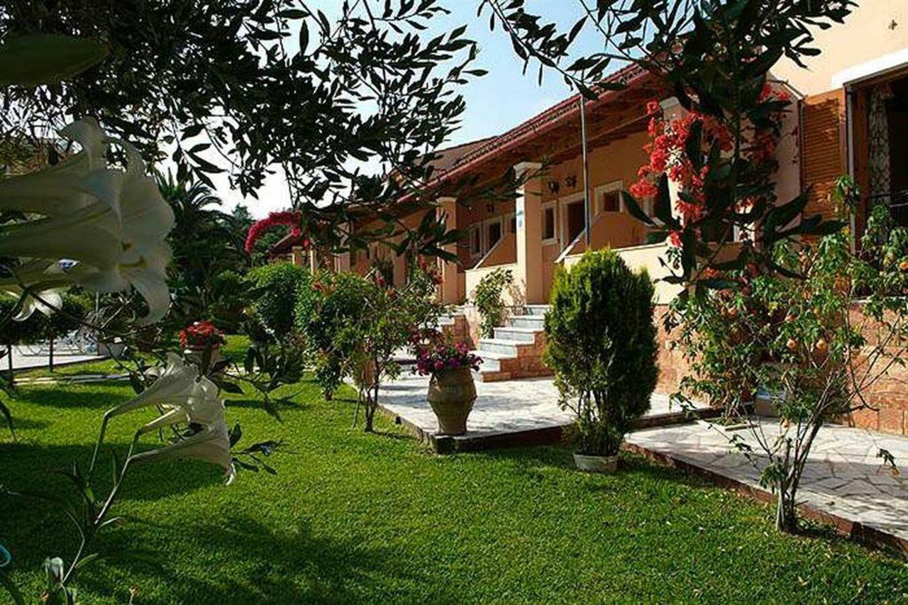 Mary Helen Apartments Kassiopi Exterior photo
